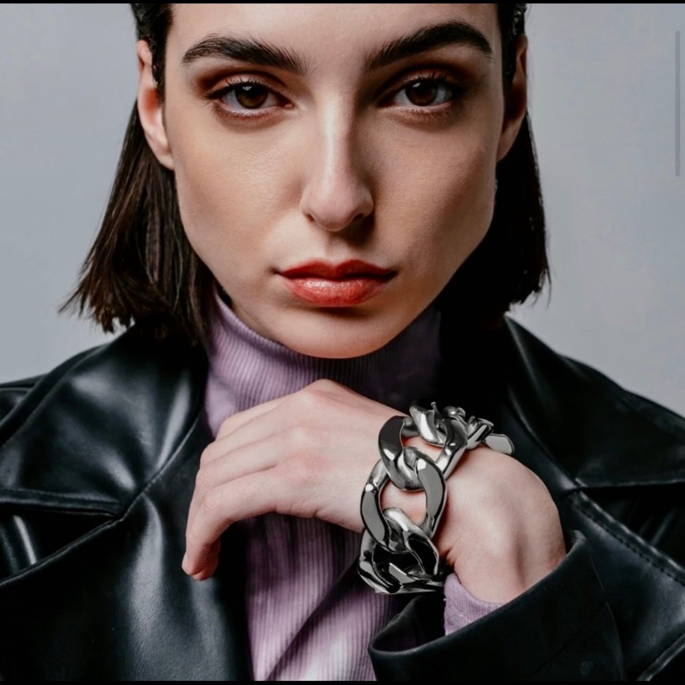 Vitaly Stainless Steel Unisex Bracelet • Make a Statement With This Piece!